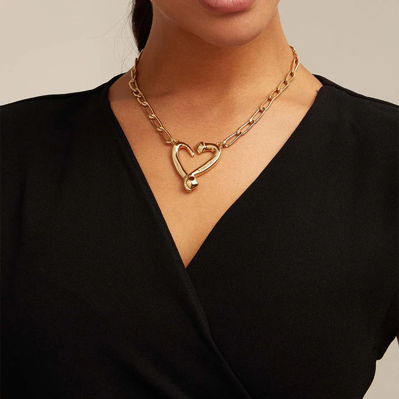 ONE LOVE NECKLACE - Image 4