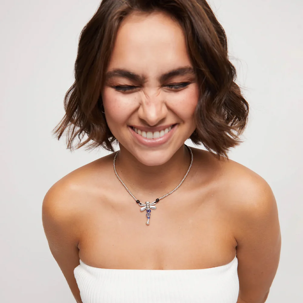 SER REBELDE CRYSTAL DRAGONFLY SILVER NECKLACE - Image 5